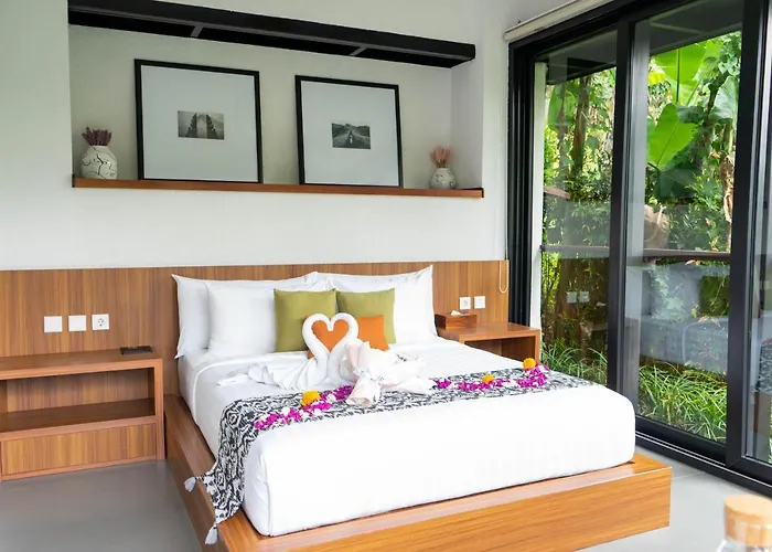 Zenubud * Убуд